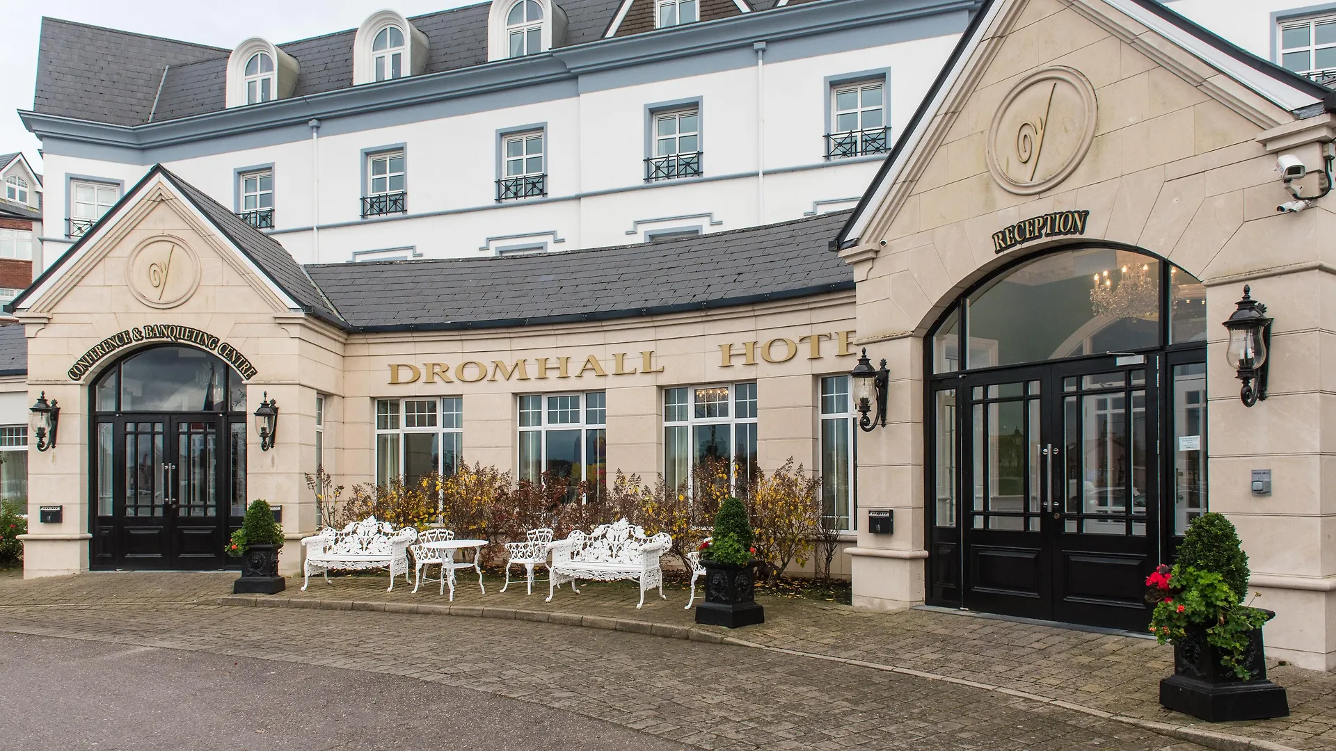 Killarney Dromhall Hotel 4*,