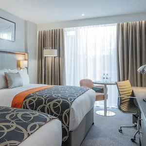 https://clayton-charlemont.dublin-hotelsweb.com